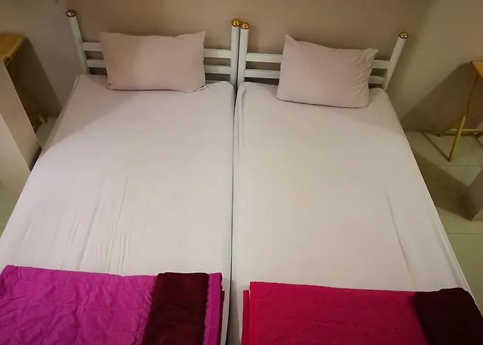 Ricos Honey Place Guesthouse